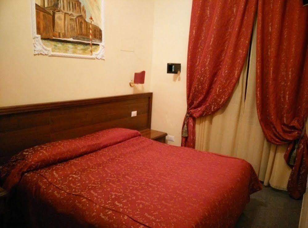 روما B&B Rudy Center المظهر الخارجي الصورة